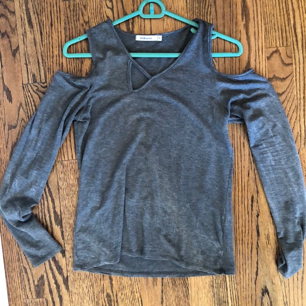 Red haute gray shirt